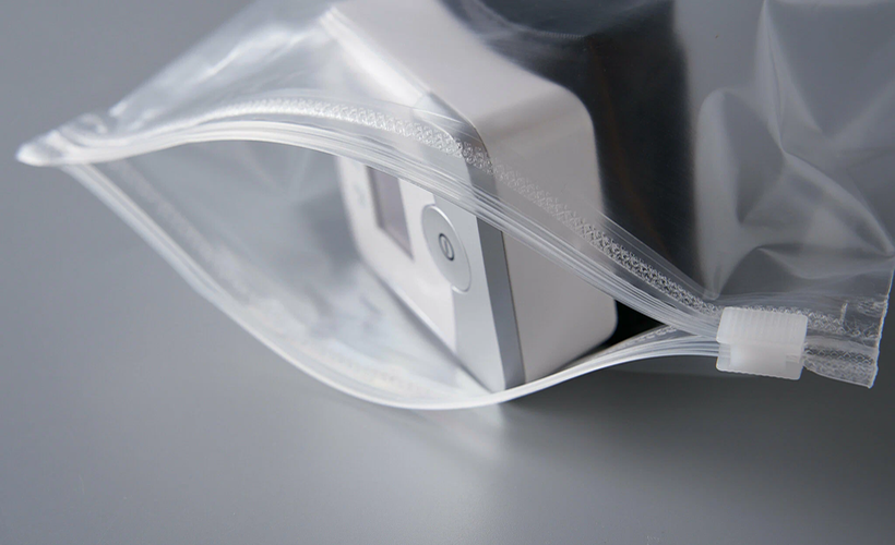 Упаковка Zip-lock в качестве решения для хранения и транспортировки небольших предметов