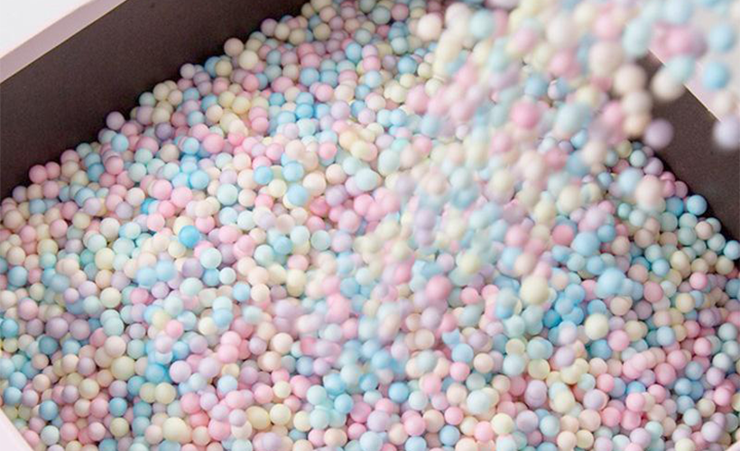 kakie-byvayut-podarochnye-napolniteli (5).png